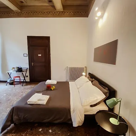 Residenza Delle Arti ゲストハウス *